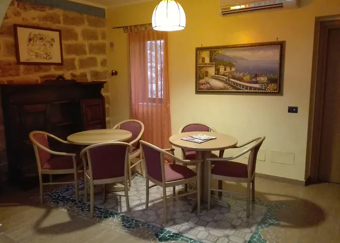 Donna Sabella Bed & Breakfast 4*