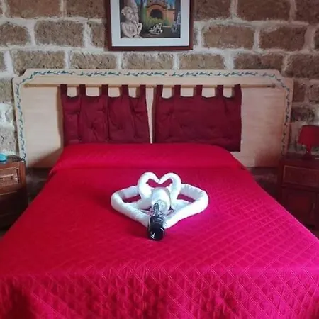 Oda ve Kahvaltı Donna Sabella Santa Flavia